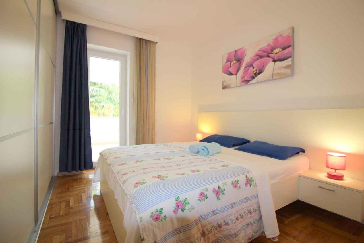 Apartment In Porec/Istrien 10214 Eksteriør bilde