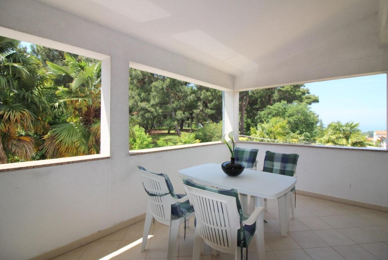 Apartment In Porec/Istrien 10214 Eksteriør bilde